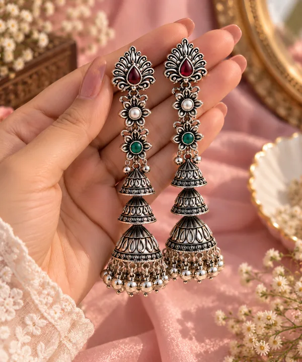 Zariya Royal Triple Jhumka